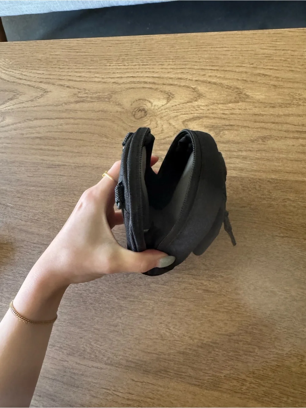 Lowepro camera pouch